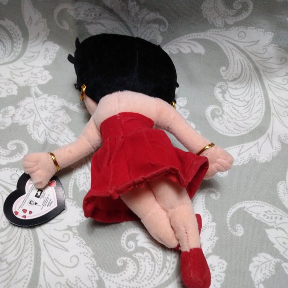 🎬 Vintage Betty Boop Doll - Picture 3 of 10